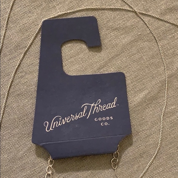 2/ $20 NWT Universal Threads Necklace - Picture 3 of 5